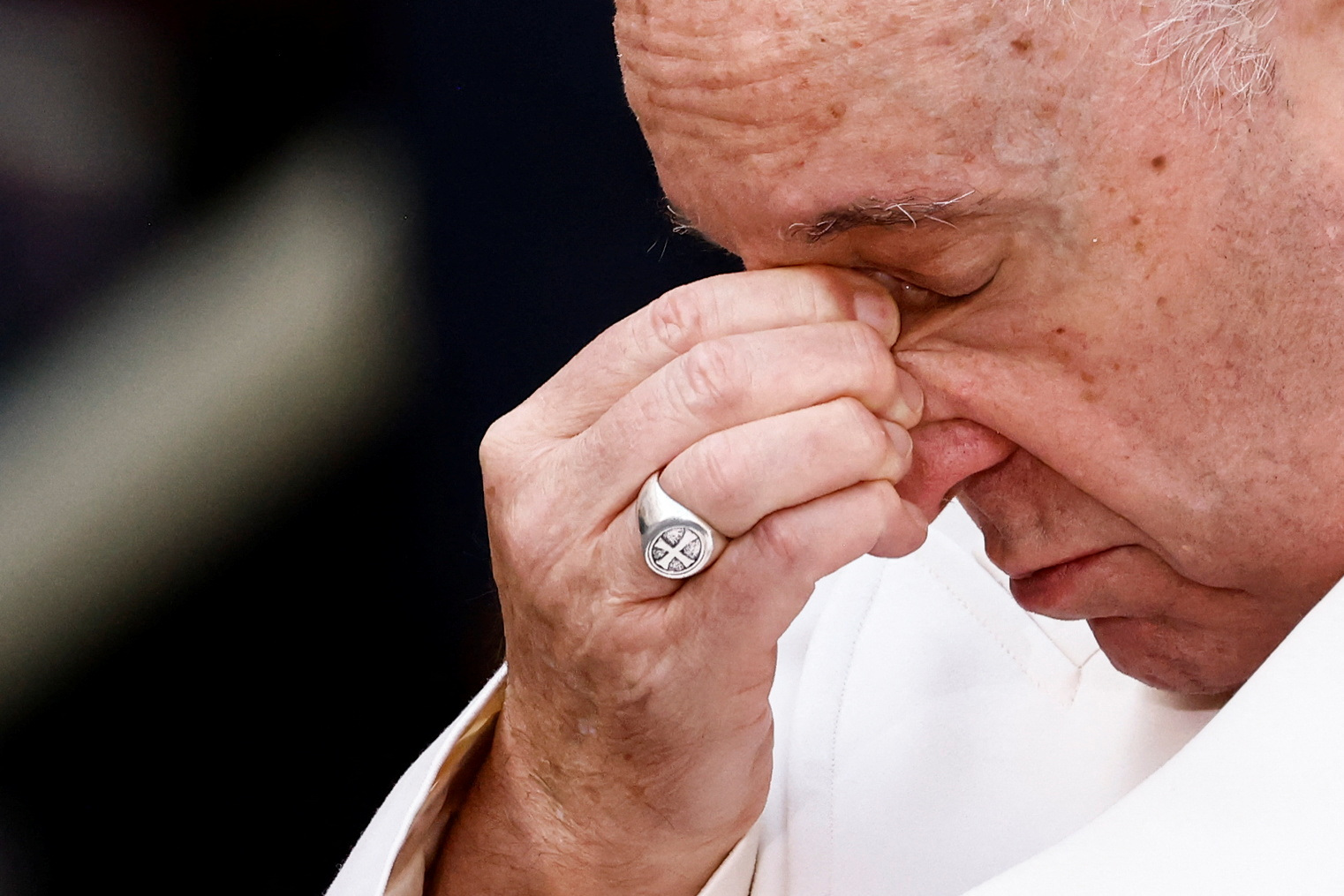 Sofrimento na Ucrânia emocionou o Papa Francisco durante oração