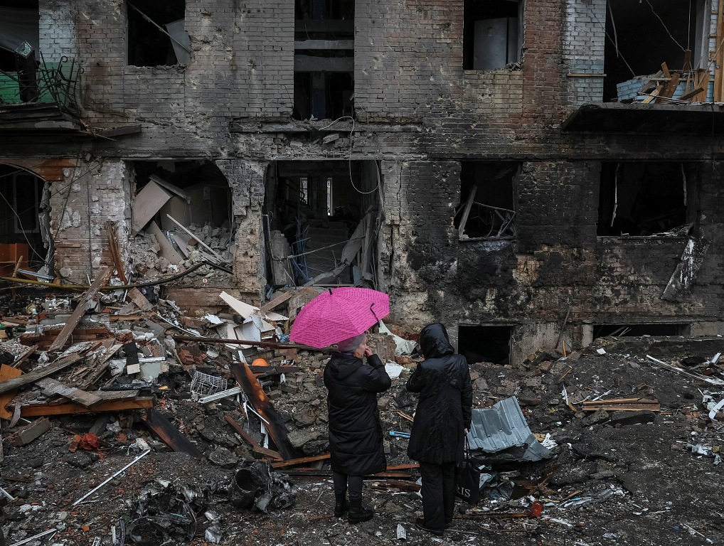 Edifícios residenciais destruídos em Vyshhorod, nos arredores de Kiev