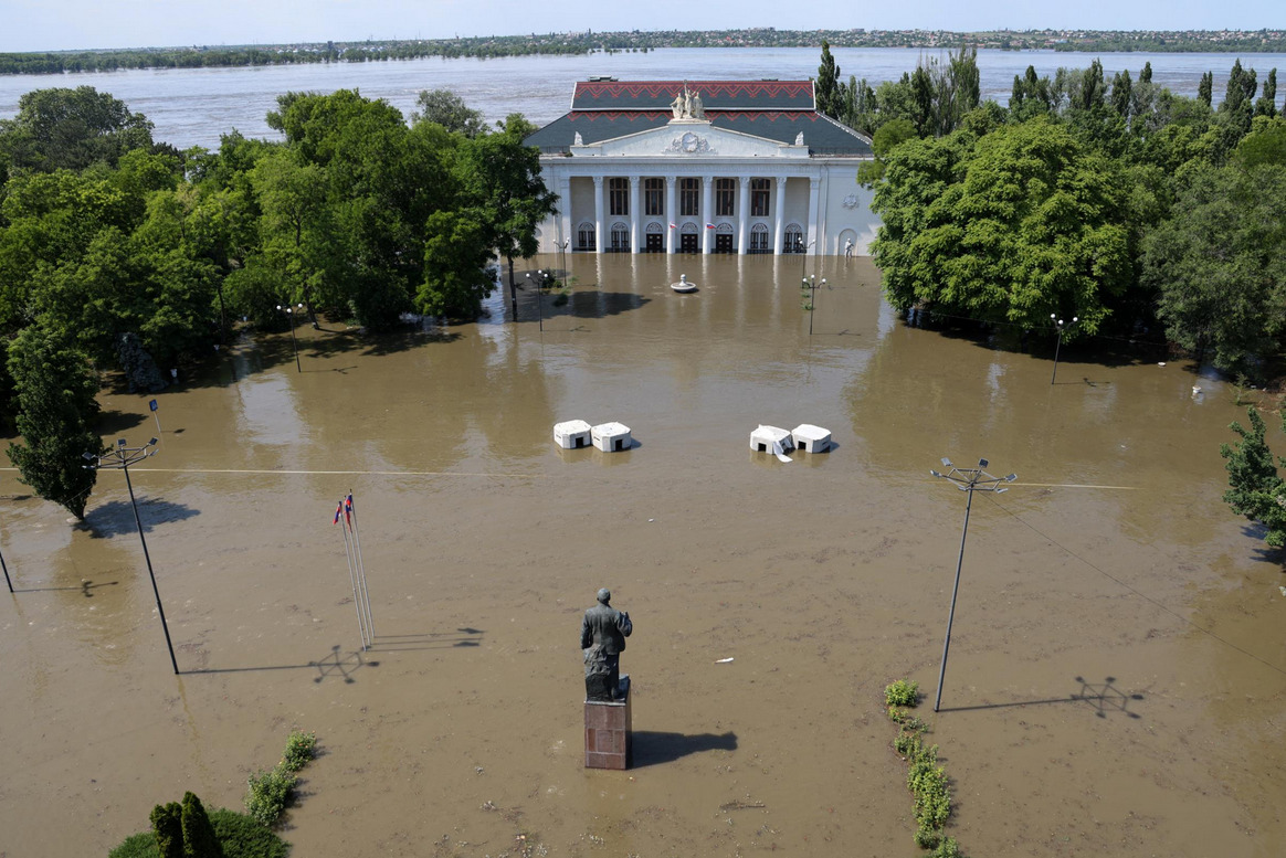 Uma das cidades ucranianas inundada