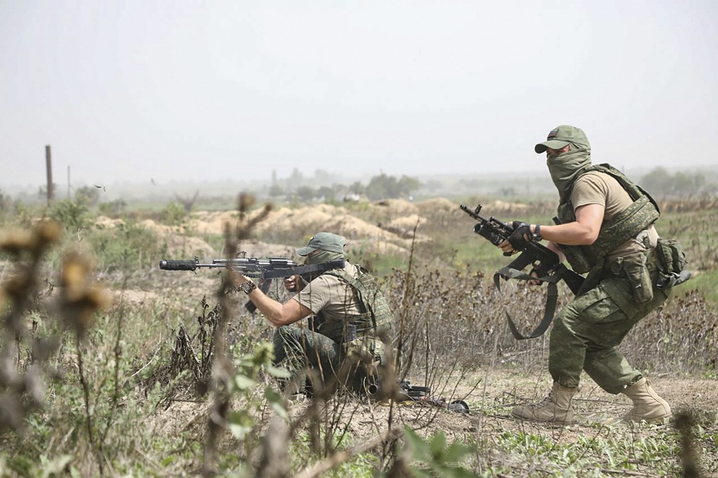 Forças russas em acção na região de Kherson